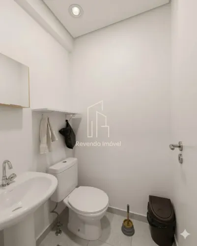 Excelente Oportunidade: Sala Comercial de 42m² com 1 Banheiro e 1 Vaga em Barueri-SP, Beth