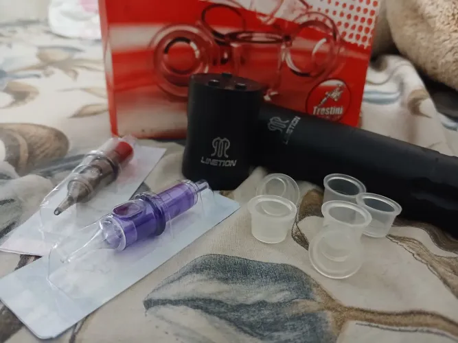 Maquininha de tatuagem linetion + bateria reserva