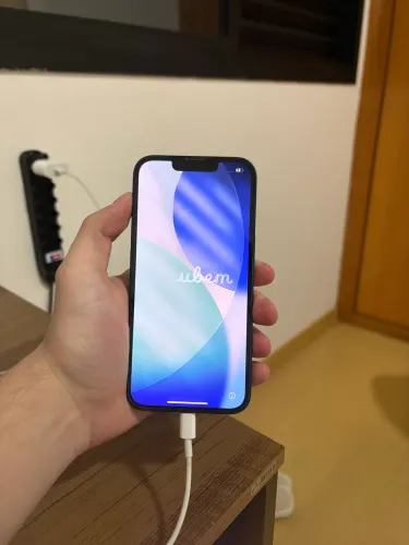 iPhone 13 usado