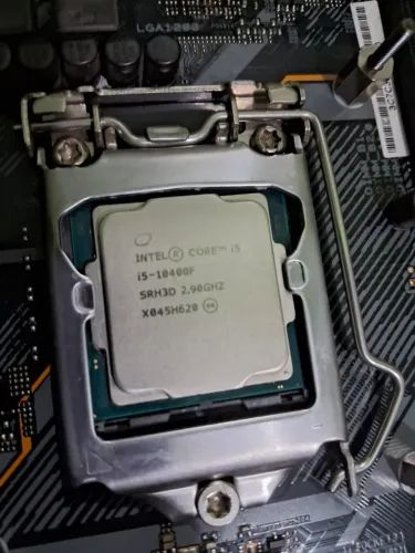 Processador i5 10400F