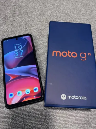 Troco Moto G15 256GB Novo na Caixa por Samsung A16 ou A17