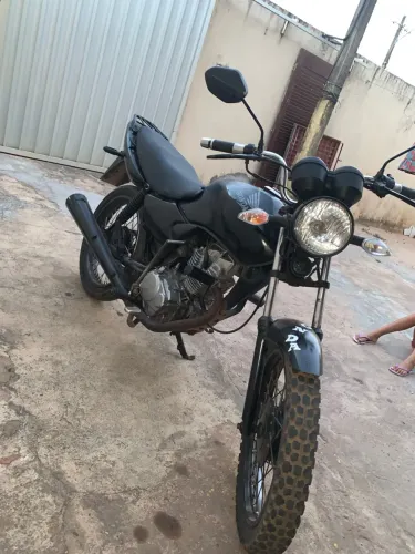Pra sair hj, vendendo uma fan 125 2008