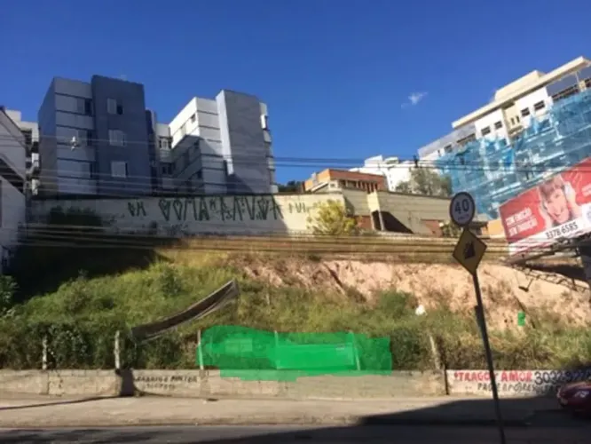 Lote/Terreno à Venda no Bairro Buritis , 476 m² por R$ 2.380.000,00