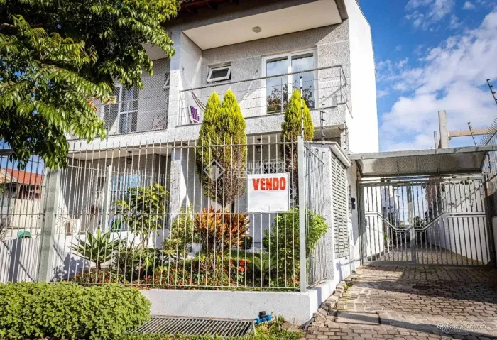 Sobrado à venda, 112 m2, com 3 quartos no Ecovile Sarandi - Porto Alegre - RS