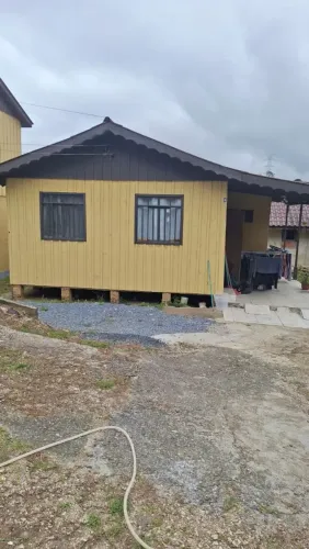 Com 2 quartos em colombo