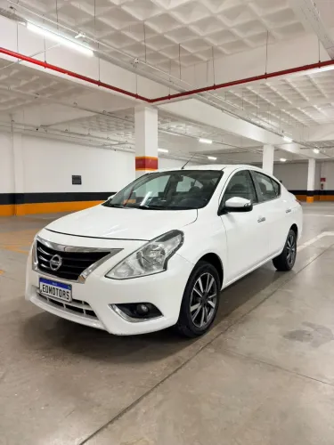 Nissan Versa V-drive Premium 1.6 16V Flex AUT 2021