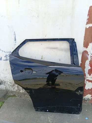 Porta Traseira Direita Do Peugeot 2008 2025/2026