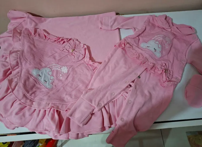 Saída de Maternidade Completa Menina - Tema Nuvem