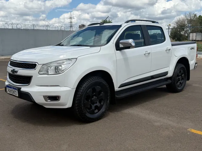 Chevrolet S10 Pick-up LTZ 2.5 Flex 4X4 CD 2015