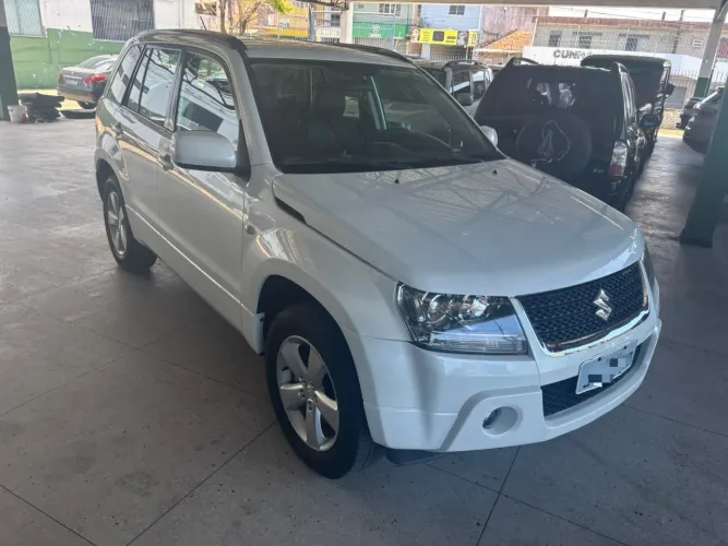 Suzuki Grand Vitara 2.0 16V 4x2/4x4 5P Aut. 2010