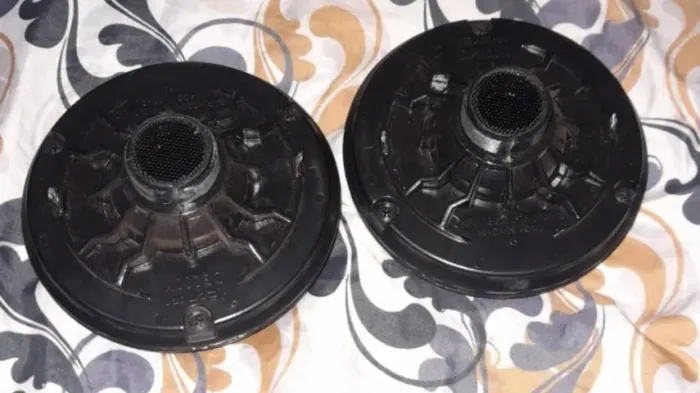 2 driver bomber db200x 100w 8ohms