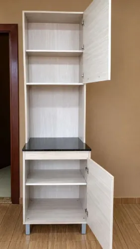 Armário multiuso (ideal para microondas ou forno elétrico)