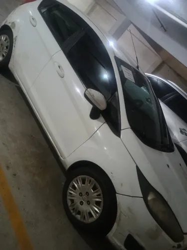 Ford Fiesta 1.5 16V Flex Mec. 5P 2015