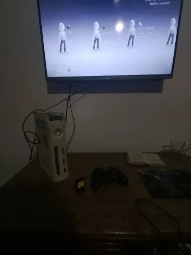 Vendo Xbox 360 usado