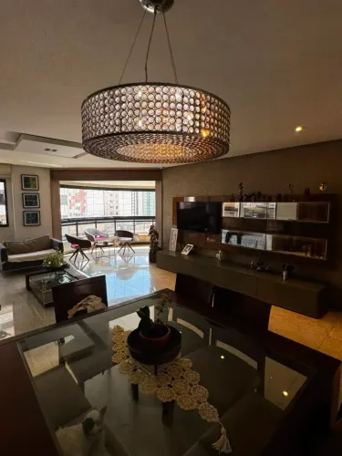 Ed. Rio Apoana apto à venda, dispõe de 192m², 03 quartos, 03 suítes, 02 vagas