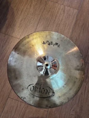Prato crash/ride 18" orion twister