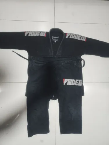 Kimono Pride GI M2 infantil