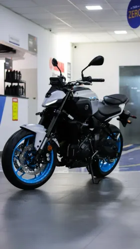 YAMAHA MT 07 CONNECTED 26/26