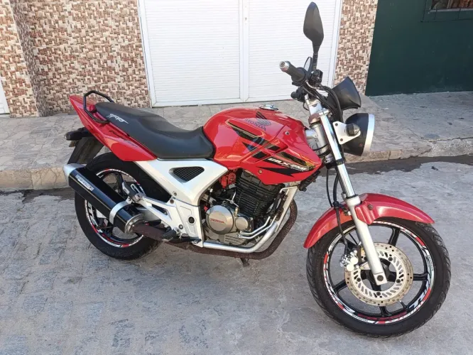 CBX TWISTER 250 Ano 2007/2008