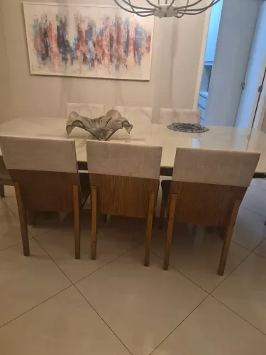 8 Cadeiras de jantar