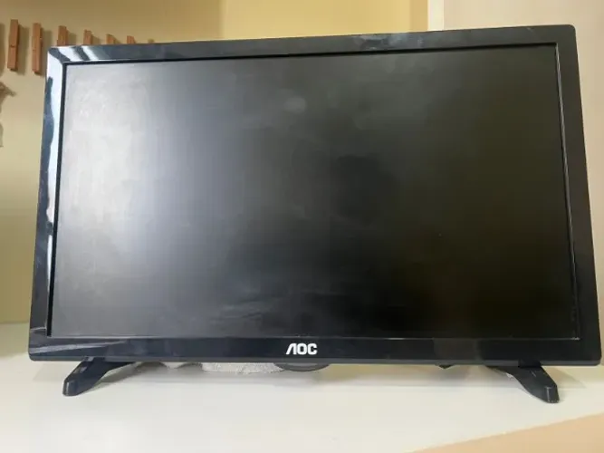 Monitor AOC 19" LED TV