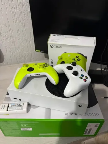 Xbox séries s 349 jogos 2 controle