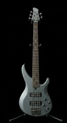 Baixo Yamaha TRBX 305. (NOVO) Yamaha,Fender, Warwick,MusicMan,Sterling,Squier)