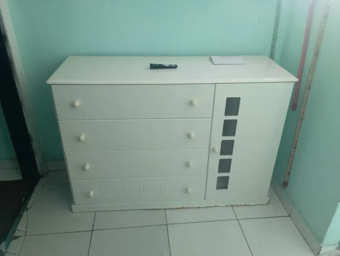 Cômoda 250 $ ret.em Jacareí 