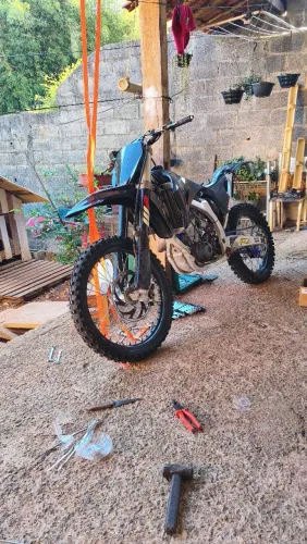 YZ250F 