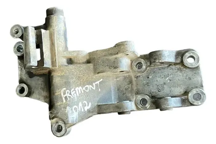 Suporte Do Alternador Fiat Freemont 2.4 2012 À 2015