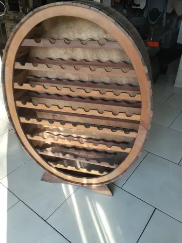 Uma Dega de vinho para 60garrafas