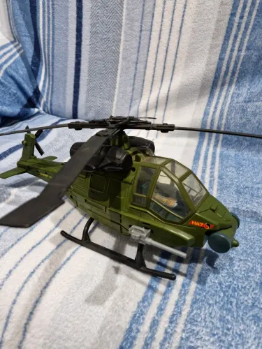 Helicóptero militar Lanard