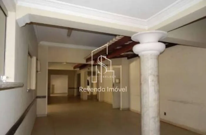 Perdizes - São Paulo, Casa Térrea Comercial de 300m² com 4 salas, 1 vaga.