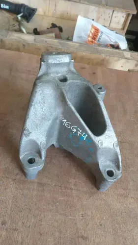 Suporte Do Motor Audi A4 2012 8k0199307cd (16g74)
