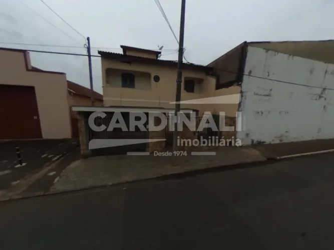Sobrado pronto para ser ocupado no Centro de Itirapina