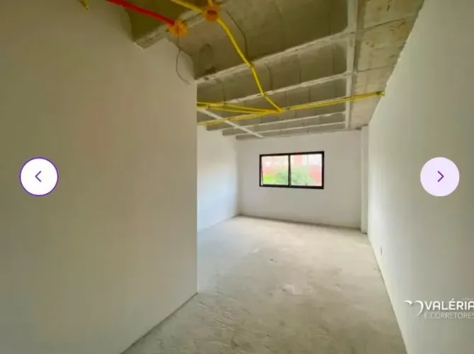 SALA COMERCIAL COM 25M². ÓTIMA LOCALIZAÇÃO!