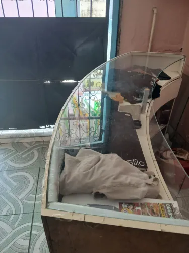 Bacao precisando de reforma menor valor 200