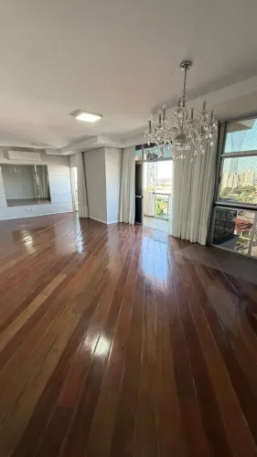 Apartamento no jardim cuiabá, com 196m², 3 quartos sendo 1 suíte