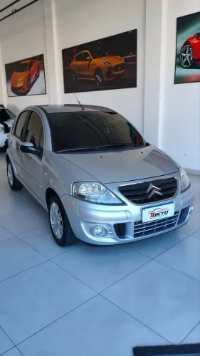 Citroen C3 Exclusive 1.4 Flex 8V 5P 2011