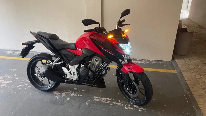 CB 300F Flex