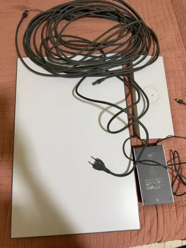 Antena Starlink - modelo grande