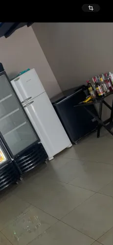 GELADEIRA E FREZZER