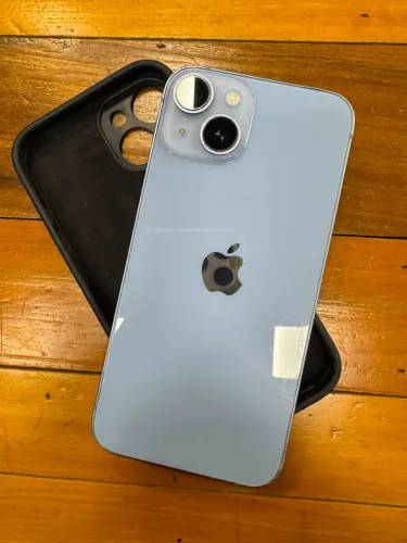 iPhone 14 azul