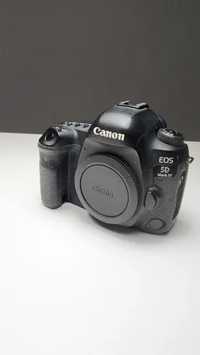 Camera Canon 5D Mark Iv - Usada 2 anos apenas