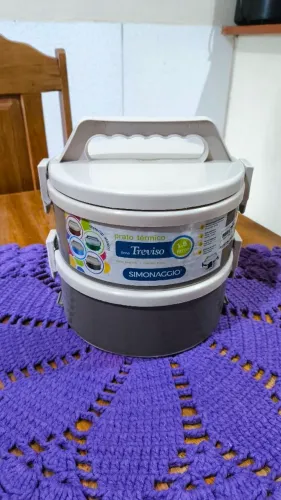 Marmita 2 prato (1 deles tem divisória )