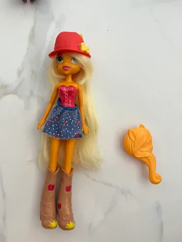 Boneca Apple Jack Equestria Girls