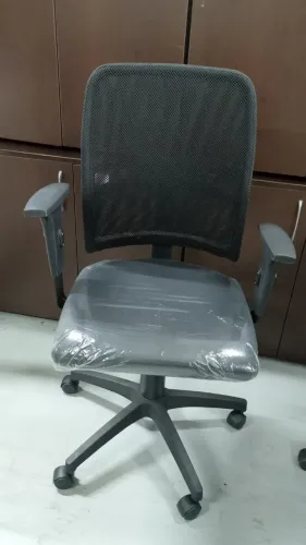 Cadeira de Escritório Diretor Cavaletti  