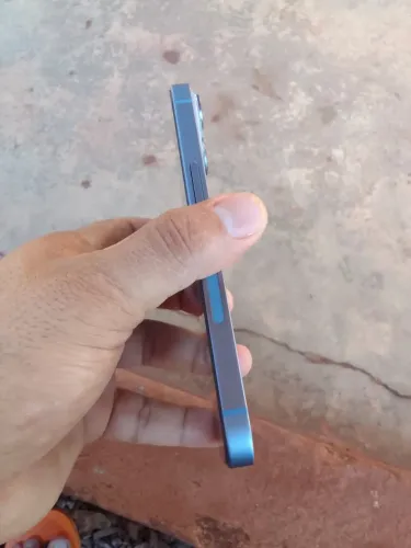 Troco iPhone 14 128 gigas .. troco em um S24 ultra ou S25 ultra do volta em dinheiro