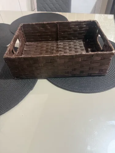 Cesta marrom