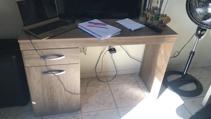Escrivaninha MDF